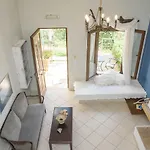 Apartment Assos Caldera *